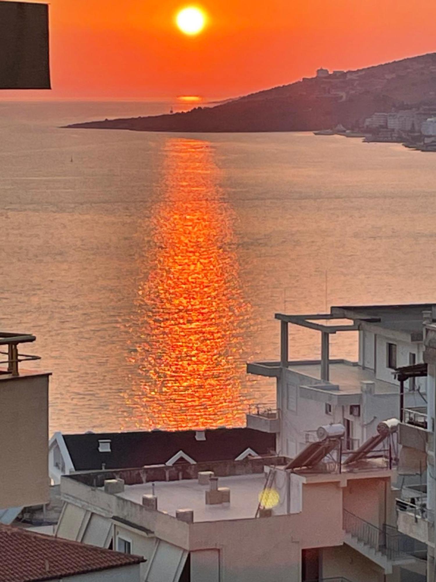 Honey Studios Sarandë Esterno foto